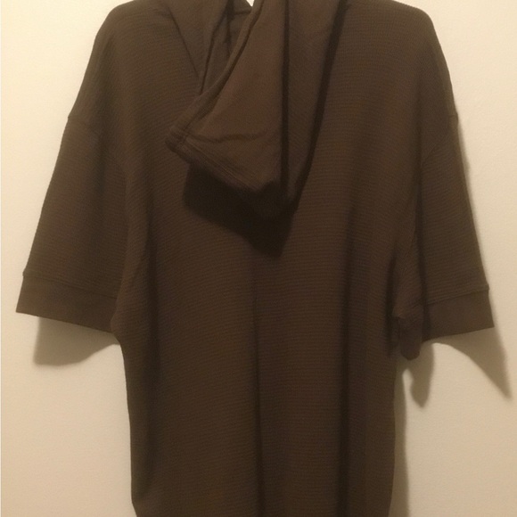 Alpine Lakes Top - Picture 2 of 3